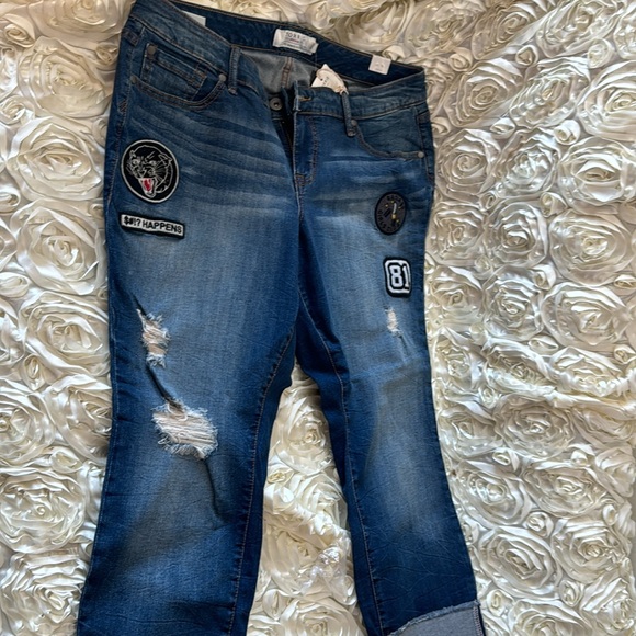 NEW torrid boyfriend jeans - Picture 2 of 10